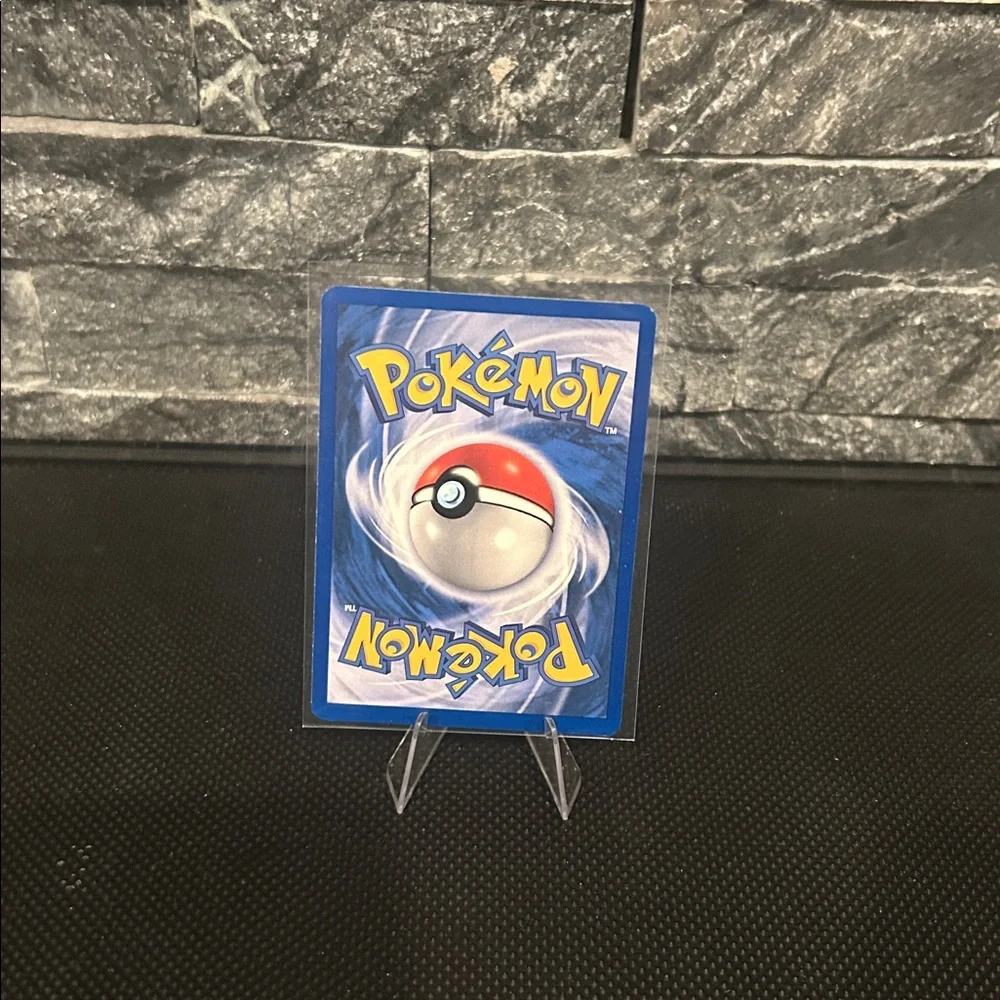 Pokemon Brock’s Rhyhorn 70/132 Vintage from Gym‎ Heroes Unlimited (2000) M/NM